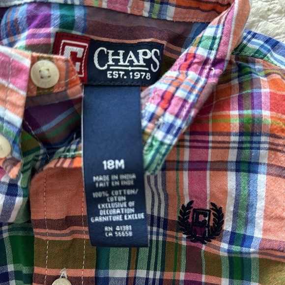 18-24m Osh Kosh shorts and short sleeve onsie shirt,chaps and old navy overalls - Picture 11 of 16